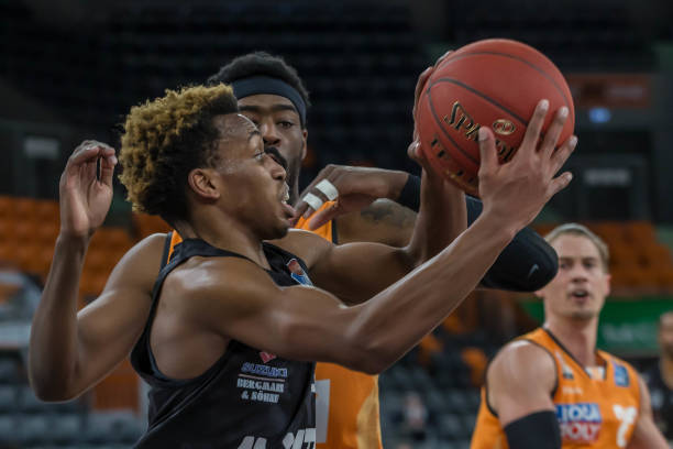 线对抗环节 线对抗环节